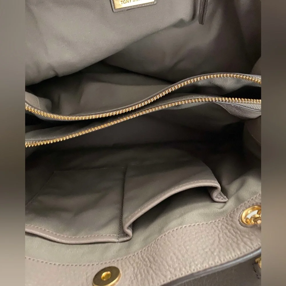 ❤️SALE❤️✨Like New Tory Burch Chelsea Slouchy Leather Tote Bag
